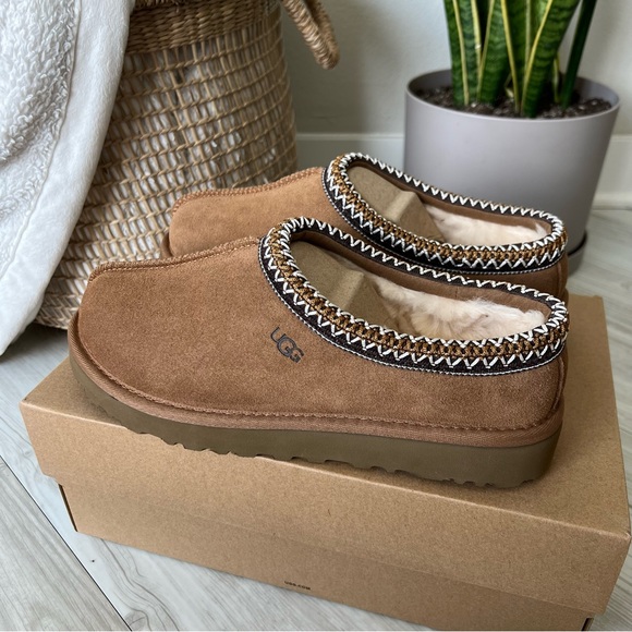 NWT UGG Tasman Slipper - Picture 3 of 7